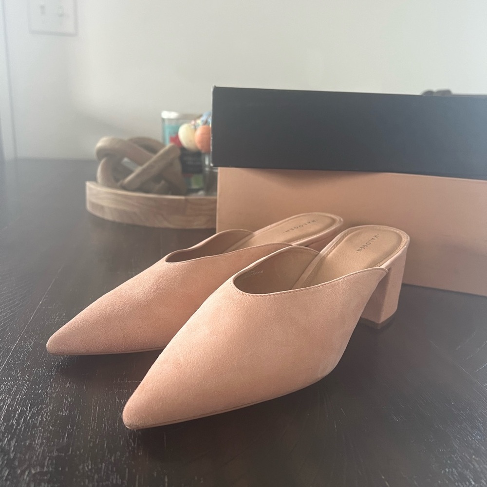 Halogen Blush Suede Pointed Toe Slip-on Block Heel Slide Mules Size 9